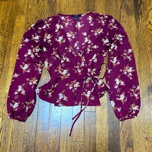 EUC Forever 21 peplum wrap floral blouse